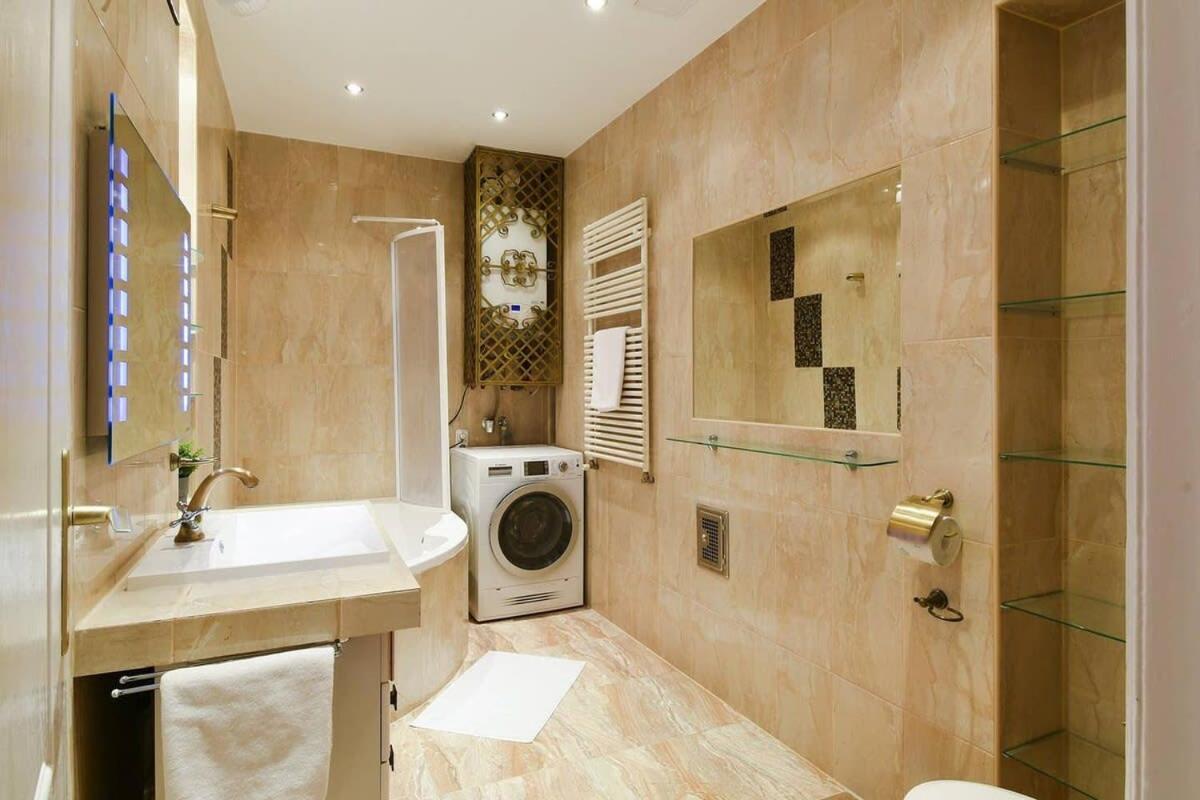 Apartman Very Very Spacious New *