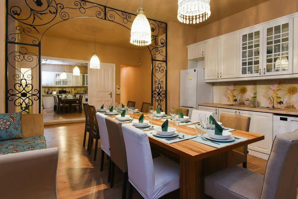 Apartman Very Very Spacious New